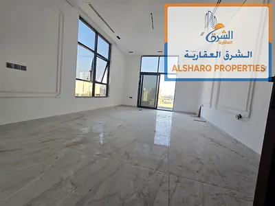 VIP villa in Al Hoshi, Sharjah: 5 master bedrooms, equipped kitchen, maid’s room, outdoor laundry room, spacious layout, privacy, and a prime location
