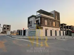 Villa for sale directly from the owner. Corner villa, two floors and a roof terrace, with an area of
