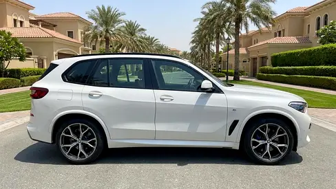 صورة 5 لـ 2023 BMW X5