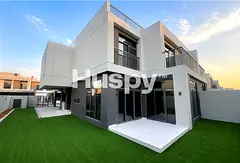 Corner Unit | Vastu | Vacant