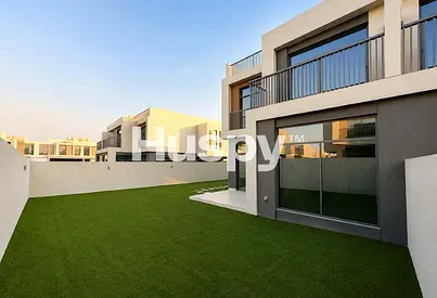 Corner Unit | Vastu | Vacant