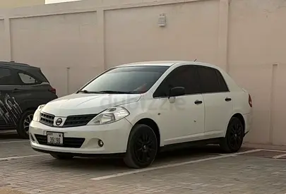 Nissan Tiida 2009 SV | GCC Specs | Reliable & Well Maintained