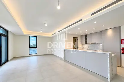 Prime Community | Spacious Apt | Park View