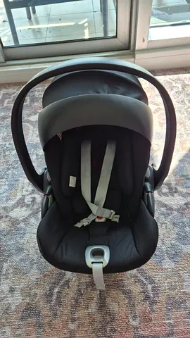 Cybex Cloud-T Baby Car Seat