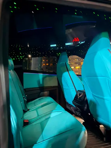صورة 7 لـ 2024 Tesla CYBERTRUCK