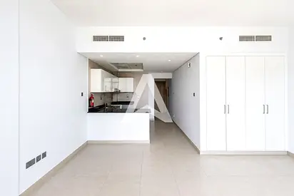 EXCLUSIVE | Move-In Ready Studio | Paradise View 1
