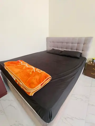 Comfortable king size Bed with Tufted Headboard