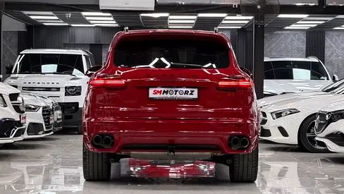 صورة 3 لـ 2016 Porsche CAYENNE