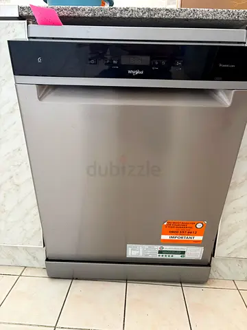 Whirlpool 6th sense dishwasher - great condition