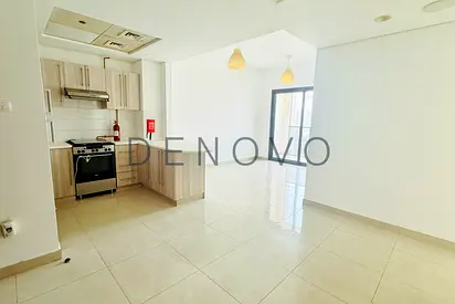 Ready to Move 2BHK | Bright & Spacious | Green Diamond 1, Arjan
