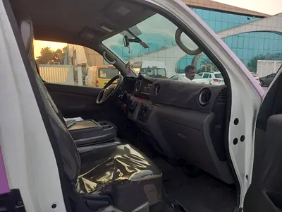 Nissan Urvan NV350, миниатюра 2