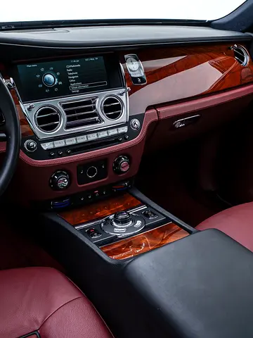 2011 ROLLS-ROYCE GHOST — миниатюра 17