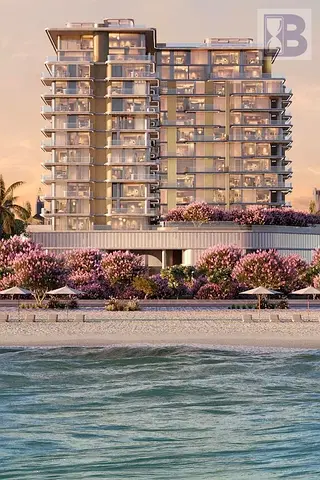 BOUTIQUE WATERFRONT RESIDENCES | PRIVATE POOL IN EVERY RESIDENCE | PRIVATE BEACH CLUB ACCESS | STRO