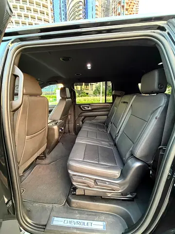 2023 Chevrolet SUBURBAN 照片 6