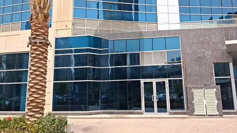 Perfect Retail Space | Spacious Layout | Balcony | Bay Central, Marina Dubai