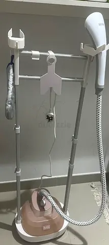 White Garment Steamer with Stand (iron)