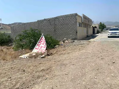 COMMERCIAL LAND FOR LEASE OR RENT