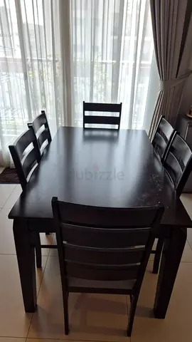 Dinning Table 6-Seater