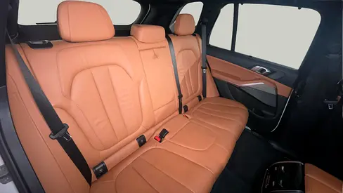 صورة 10 لـ 2023 BMW X5