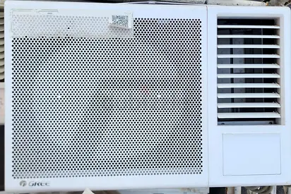 Ac Gree 2ton window almost new for sale