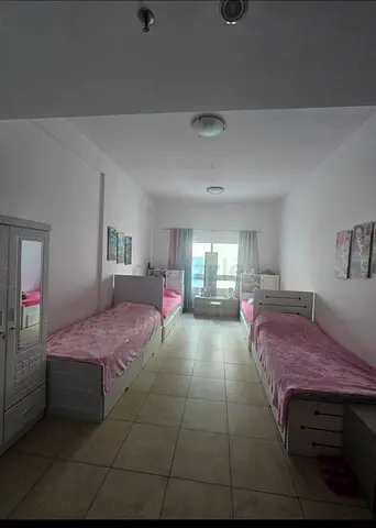 Beds space for girls