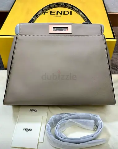 Fendi Peekaboo Iconic Medium