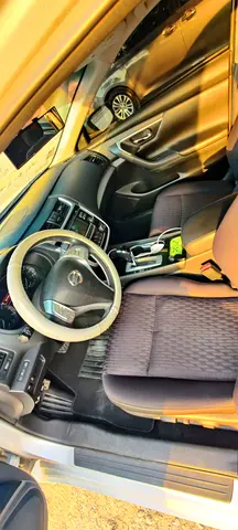 2018 Nissan ALTIMA 照片 5