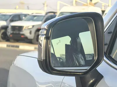 2026 Toyota LAND CRUISER — миниатюра 7