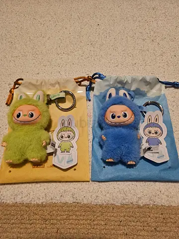 Authentic labubu keychain. Pristine