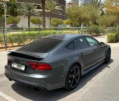 2015 AUDI RS7 — фото 5