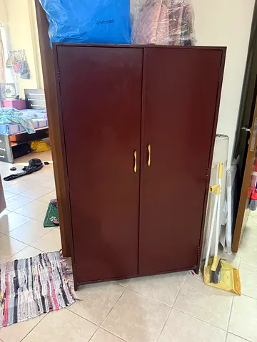 Wooden 2 door cabinet