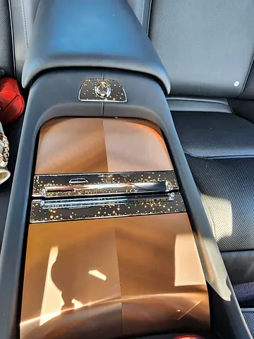 صورة مصغرة 17 لـ 2016 ROLLS-ROYCE WRAITH
