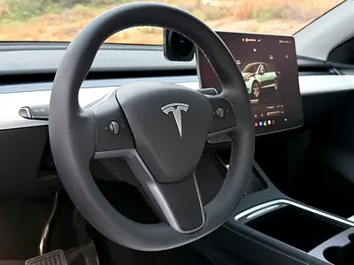 صورة مصغرة 12 لـ 2023 Tesla MODEL Y