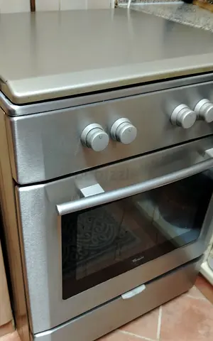 Whirlpool Stainless Steel Gas Range with Oven - Good Working Condition urgent sale