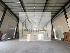 Are you looking for a brand-new, first-occupancy warehouse with 150 kW of power, a 12-meter clear he