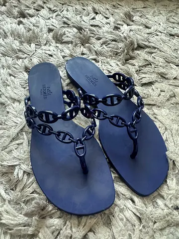 Hermes island sandals authentic size 39