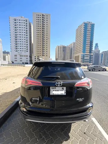 صورة مصغرة 7 لـ 2018 Toyota RAV 4