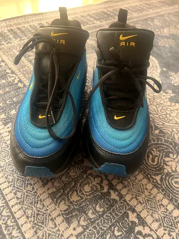 Nike shoes