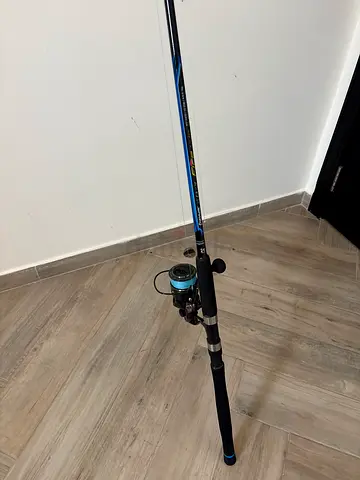 Spinning fishing rod with reel - good working condition