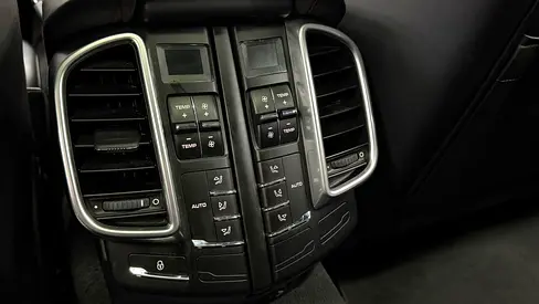 صورة مصغرة 15 لـ 2016 Porsche CAYENNE