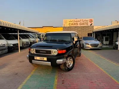TOYOTA FJ CRUISER