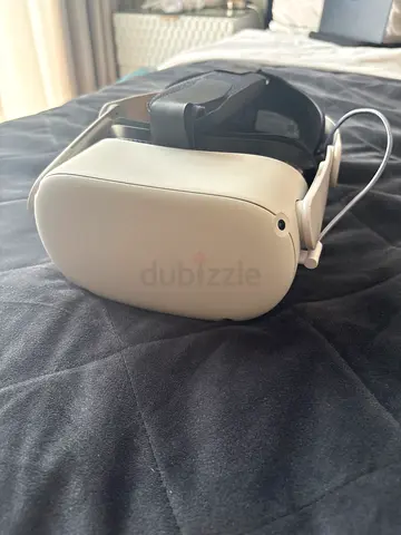 Oculus Quest 2 (Meta Quest 2) VR Headset - White, Good Condition