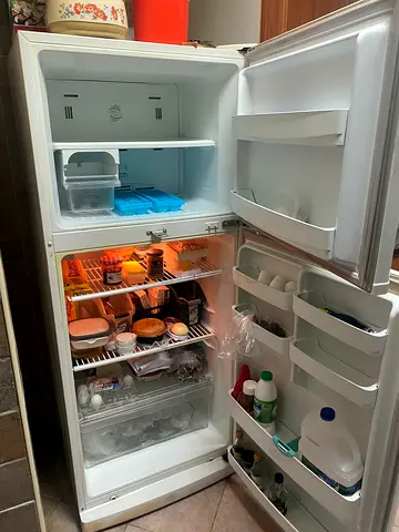 Used two-door refrigerator - 375 ltr Bompani home fridge, good working condition