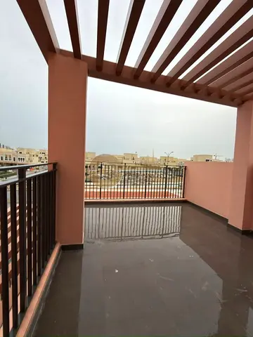 LUXURY LIVING I LAGOON COMMUNITY I PET FRIENDLY