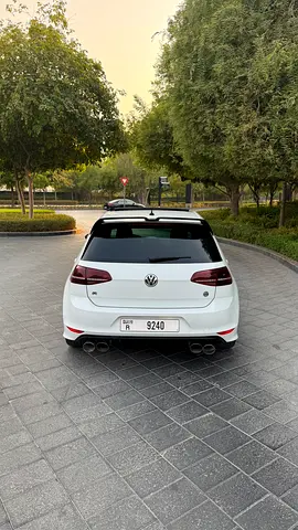 صورة 4 لـ 2017 Volkswagen GOLF R