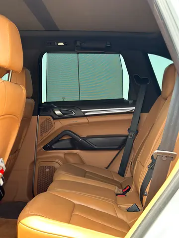 2014 Porsche CAYENNE — миниатюра 13