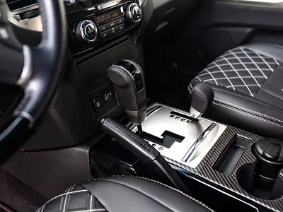 Mitsubishi Pajero Signature Edition, миниатюра 7