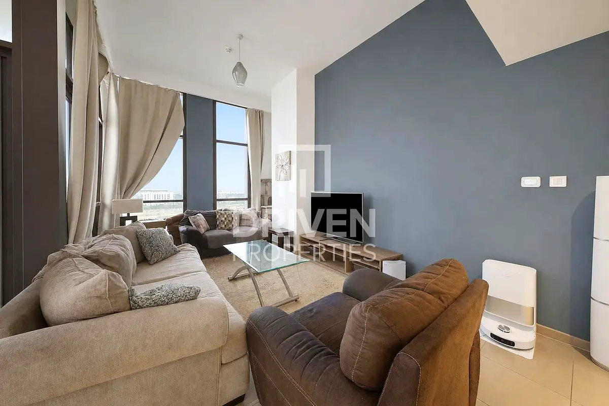 Corner Unit | Pool View | Investment Deal