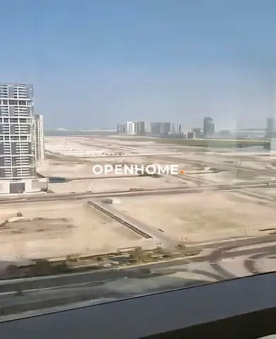 Elevated Waterfront Urban Living-Community and Sea View