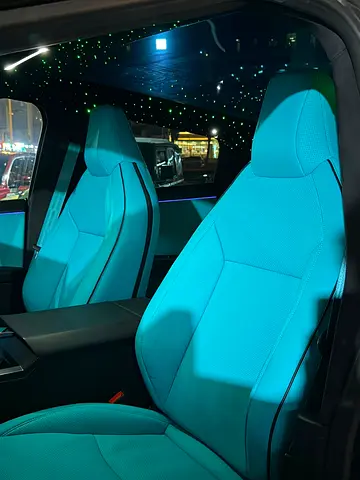 صورة 3 لـ 2024 Tesla CYBERTRUCK